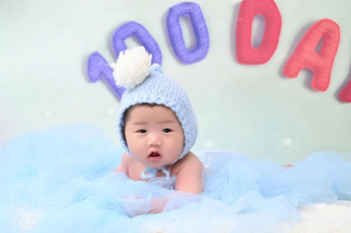 巴彦淖尔市宝宝几个月能竖抱